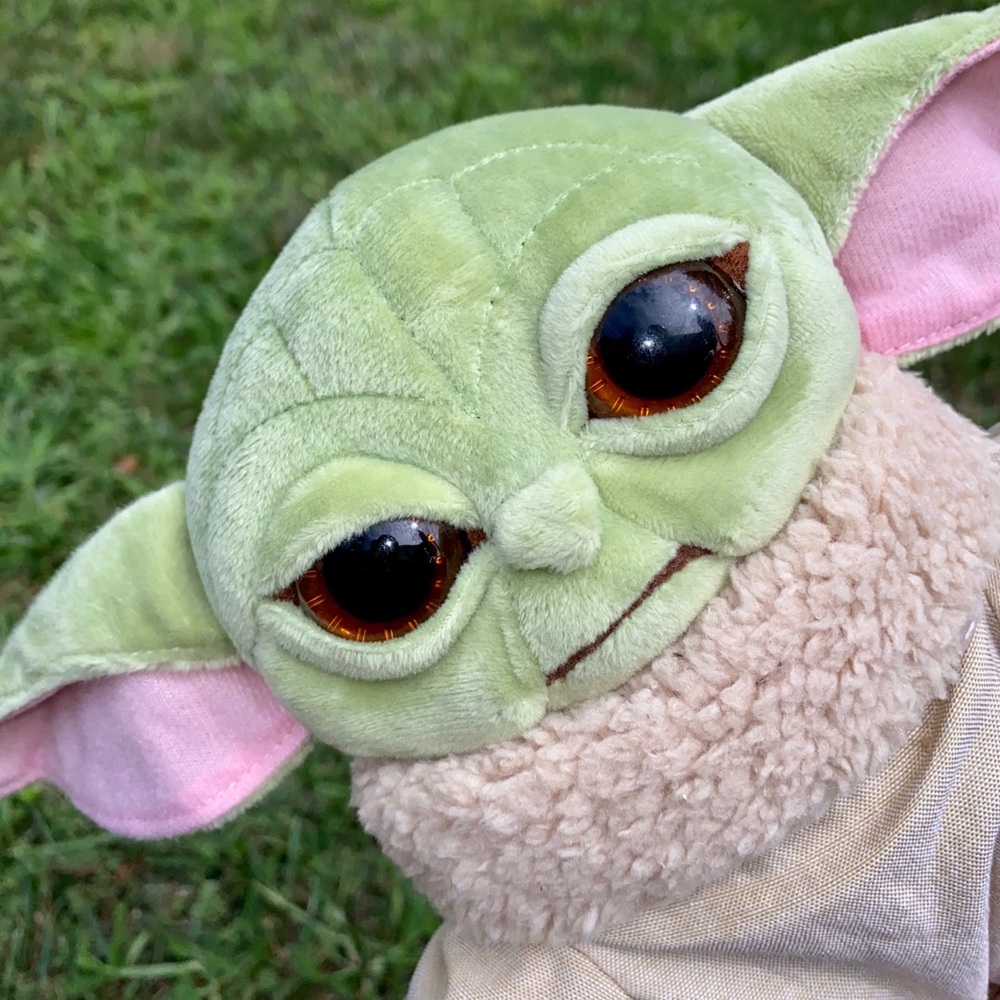 Baby Yoda Mandalorian Plush Doll Disney Star Wars